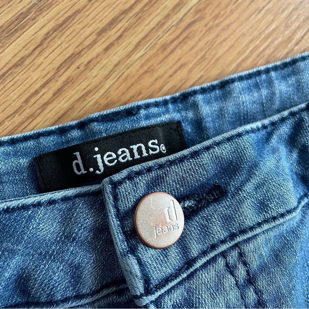 🟢3/$15 d. jeans Skinny Jeans - Picture 5 of 7